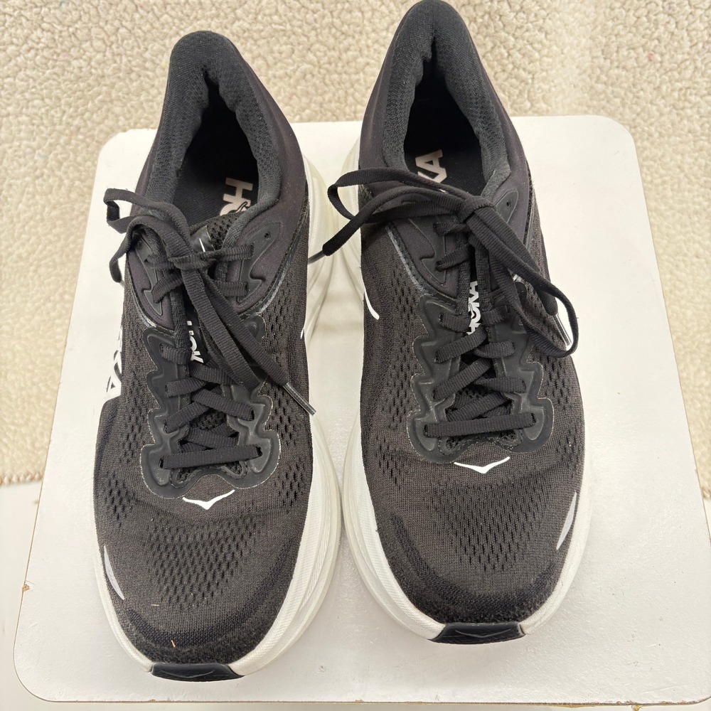 Hoka Bondi 9 Womens Running Shoes Black White 1162012 Size 10B